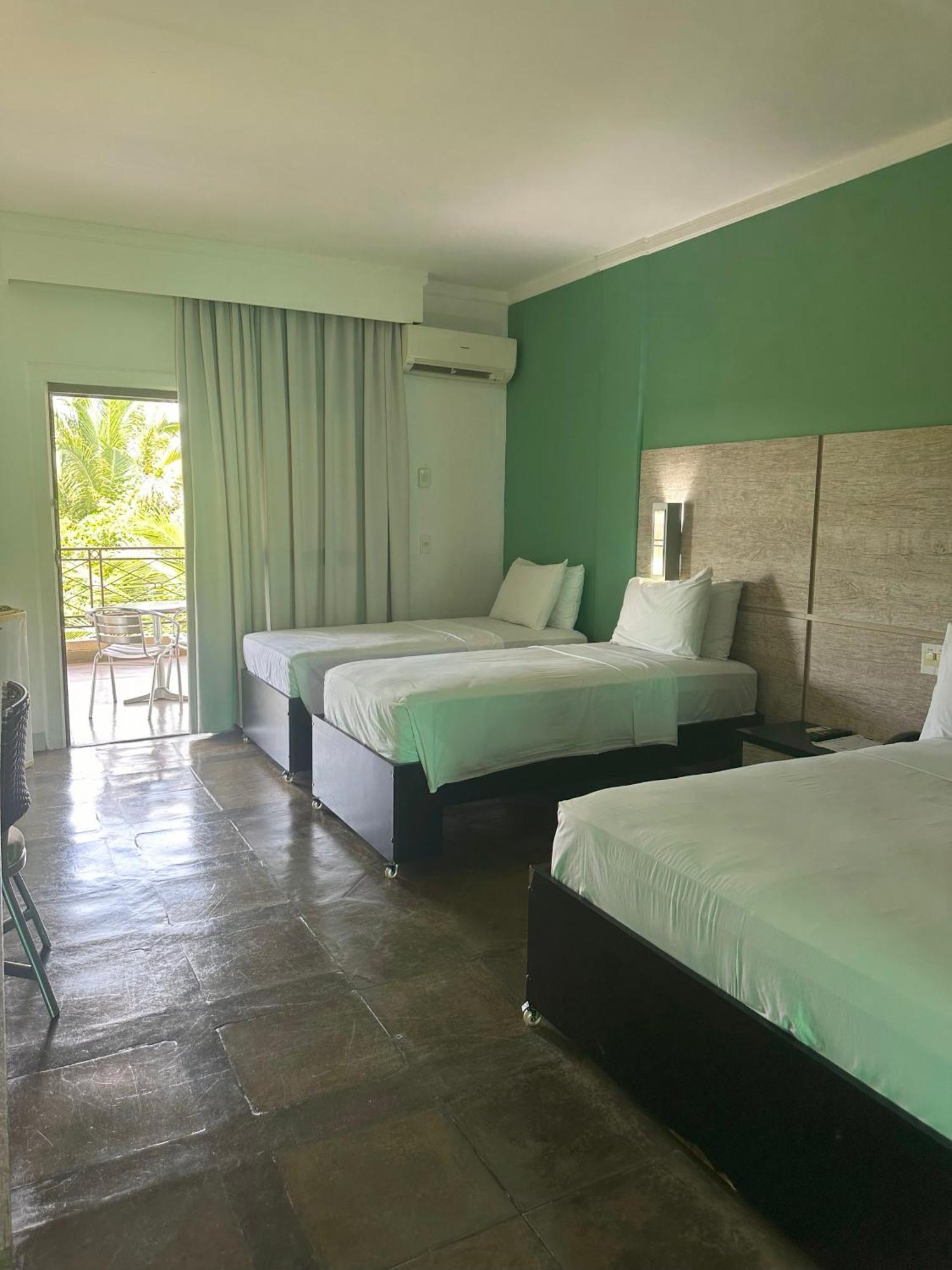 Araguaia Hotel Barra do Garcas Exterior photo